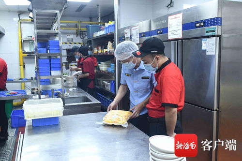 海口美蘭區(qū)“隨機(jī)查餐廳”行動(dòng) 筑牢食品安全防線，倡導(dǎo)節(jié)約文明用餐